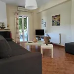Vafkeri Apartments 公寓