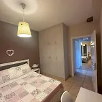 Vafkeri Apartments 公寓 Vavkerí