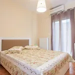 Vafkeri Apartments 公寓